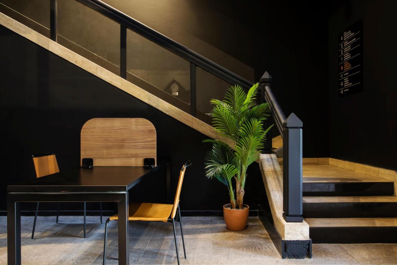 Blackbrick Sandton One Johannesburg Exterior photo